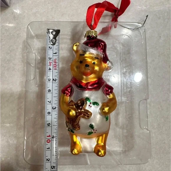 - Vintage whinnie the Pooh ornament. Disney - Picture 2 of 3